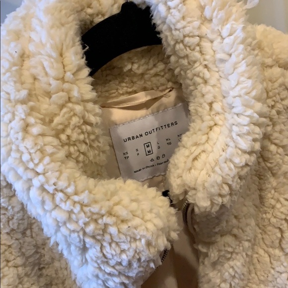 Never worn Urban Outfitters jacket - Picture 2 of 3